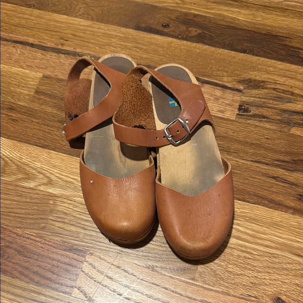 Brown Leather Clog Sandals